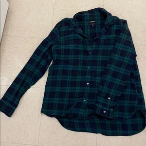 Green and navy button down Madewell flannel!